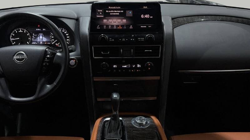 2024 Nissan Patrol SE TITANIUM thumbnail 8
