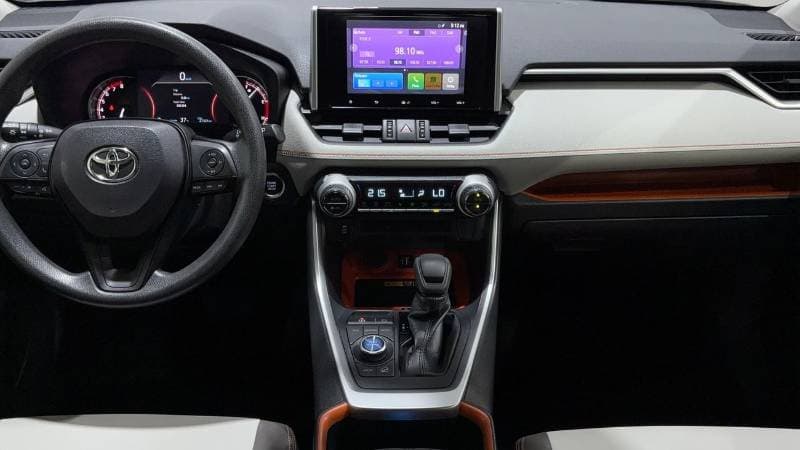 2024 Toyota RAV4 ADVENTURE thumbnail 8