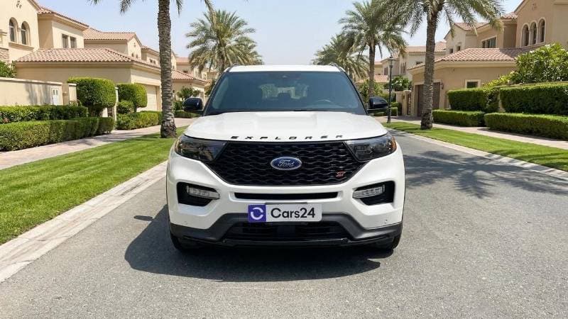 2022 Ford Explorer ST thumbnail 6