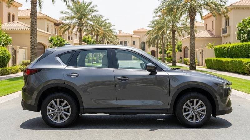 2024 Mazda CX 5 GL thumbnail 3