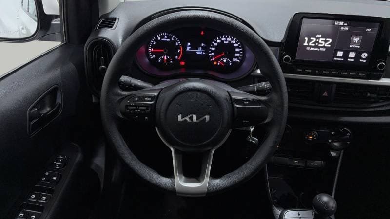 2023 Kia Picanto LX thumbnail 8