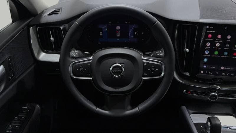 2024 Volvo XC60 CORE thumbnail 8