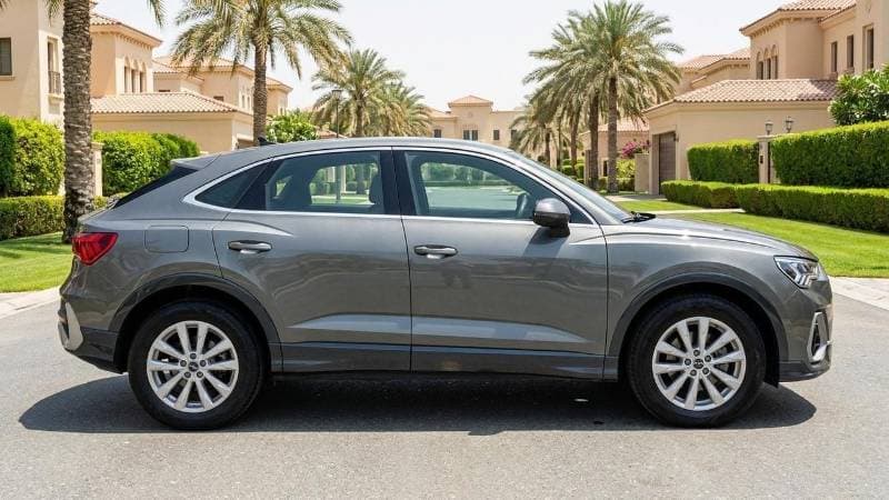 2024 Audi Q3 thumbnail 3