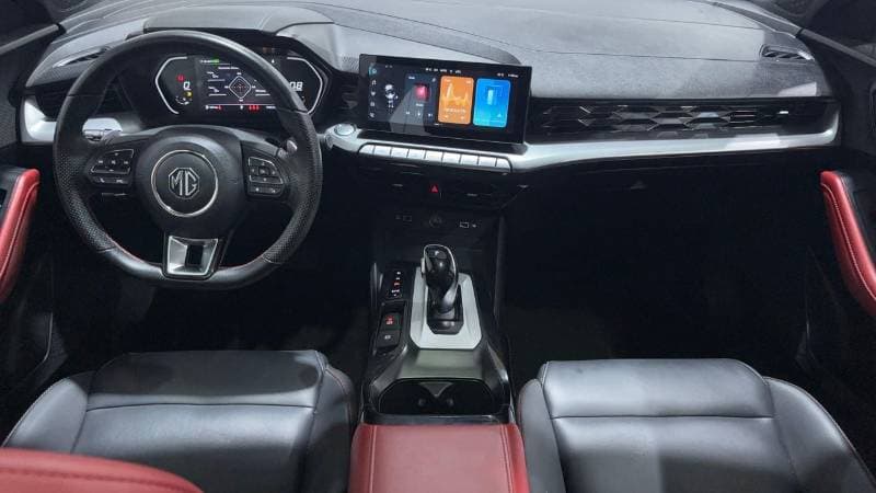 2024 MG GT LUXURY thumbnail 7