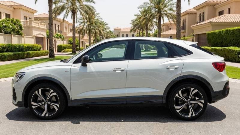 2023 Audi Q3 40 TFSI S LINE SPORTBACK thumbnail 5