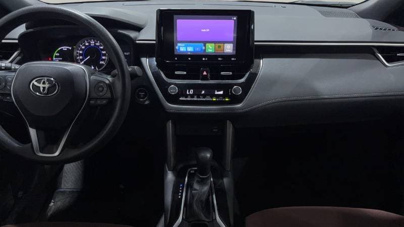 2025 Toyota Corolla Cross XL thumbnail 8