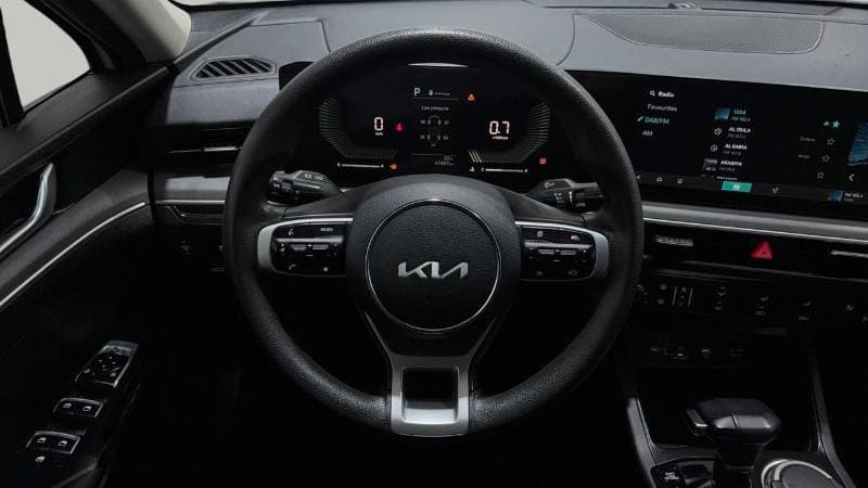 2024 Kia K5 LX thumbnail 8