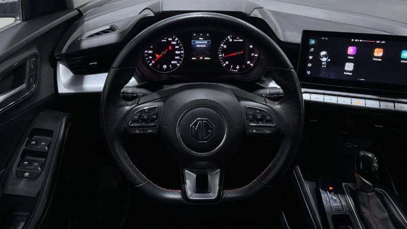 2024 MG GT STANDARD thumbnail 8