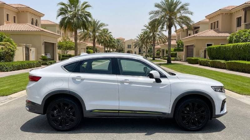 2024 Geely Tugella GF thumbnail 3