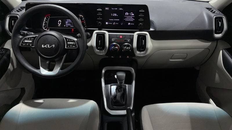 2023 Kia Sonet EX thumbnail 7