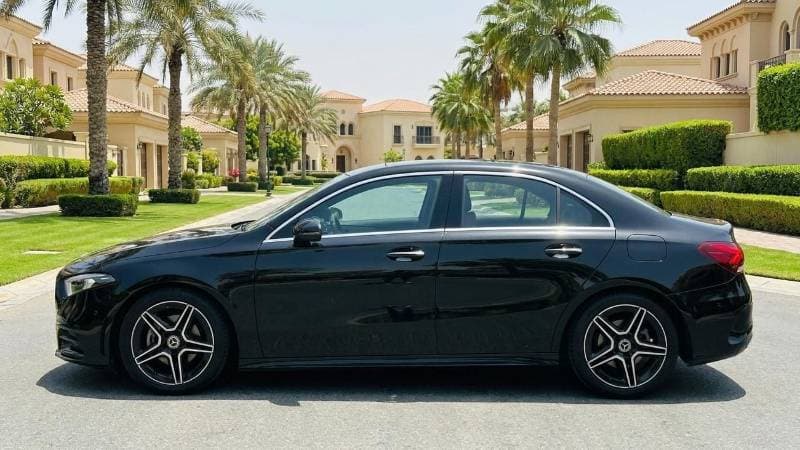 2023 Mercedes Benz A200 PREMIUM thumbnail 5