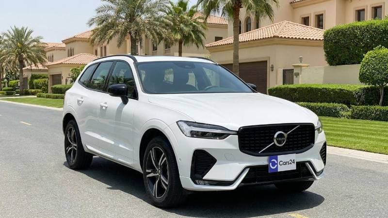 2022 Volvo XC60 R DESIGN