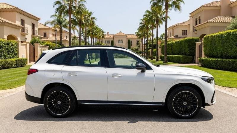 2025 Mercedes Benz GLC200 4MATIC HIGH thumbnail 3