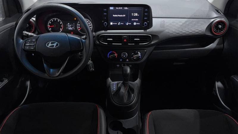 2025 Hyundai Grand i10 thumbnail 7