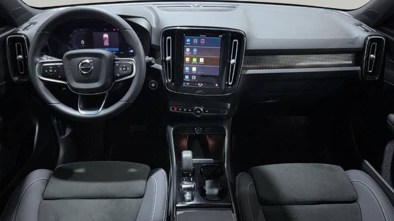 2024 Volvo XC40 ULTIMATE DARK thumbnail 7