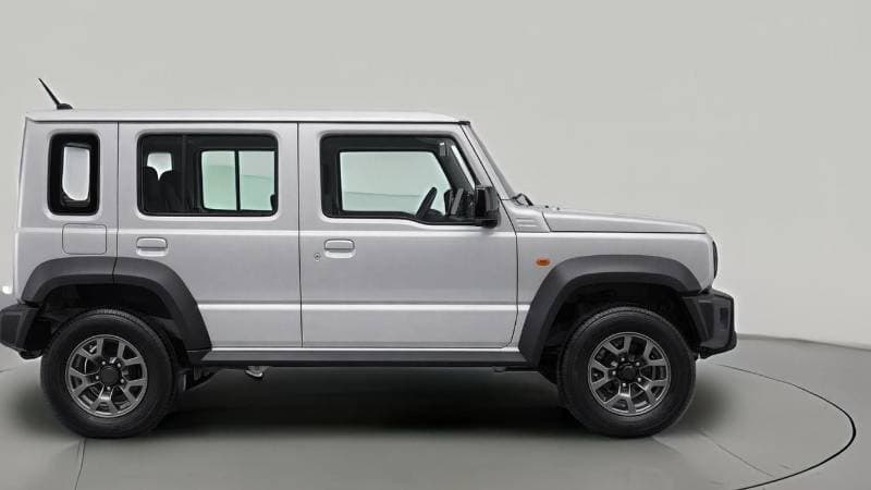 2024 Suzuki Jimny GLX thumbnail 3