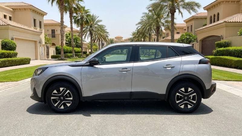 2025 Peugeot 2008 ACTIVE thumbnail 5
