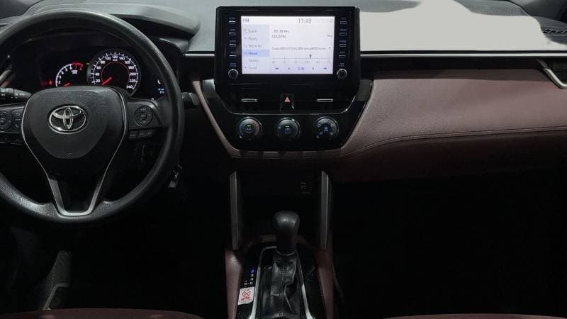 2024 Toyota Corolla Cross XL thumbnail 8