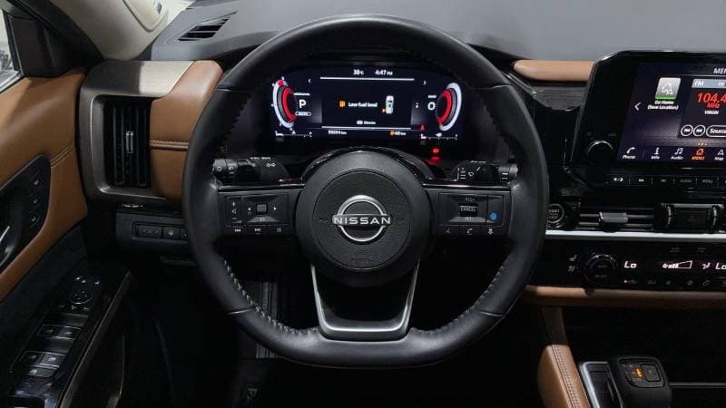 2024 Nissan Pathfinder SL thumbnail 6