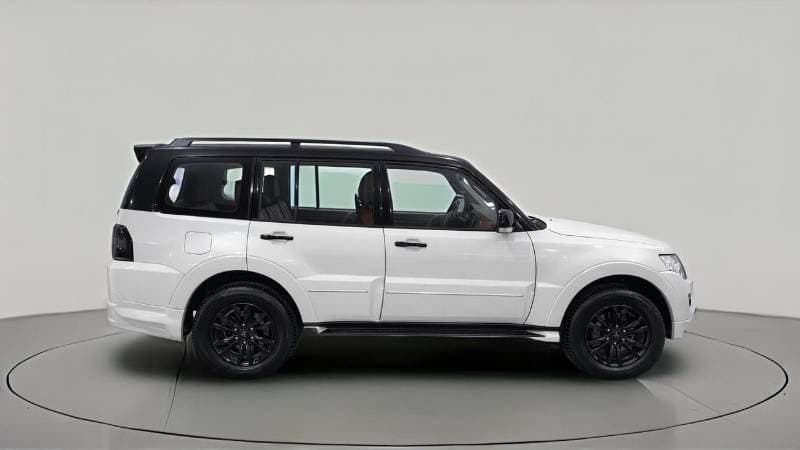 2020 Mitsubishi Pajero GLS H/L SIGNATURE EDI thumbnail 3