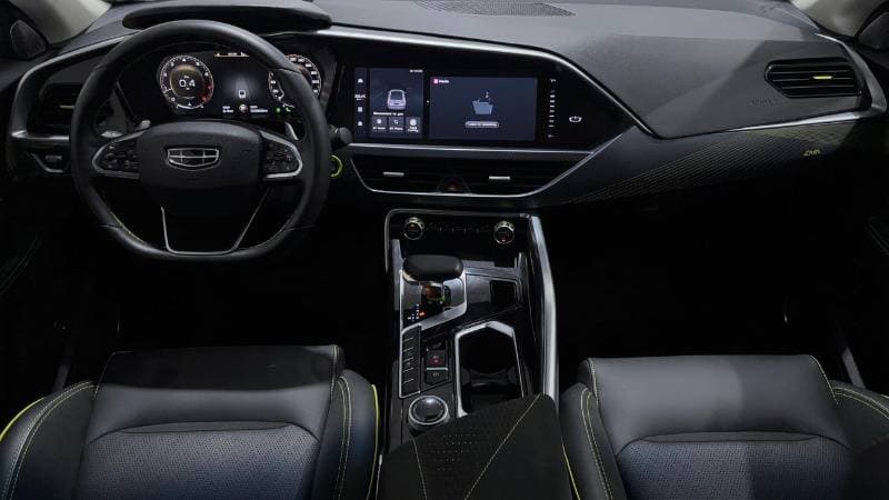 2024 Geely Tugella GF thumbnail 7