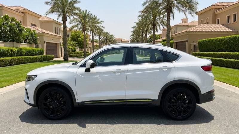2024 Geely Tugella GF thumbnail 5
