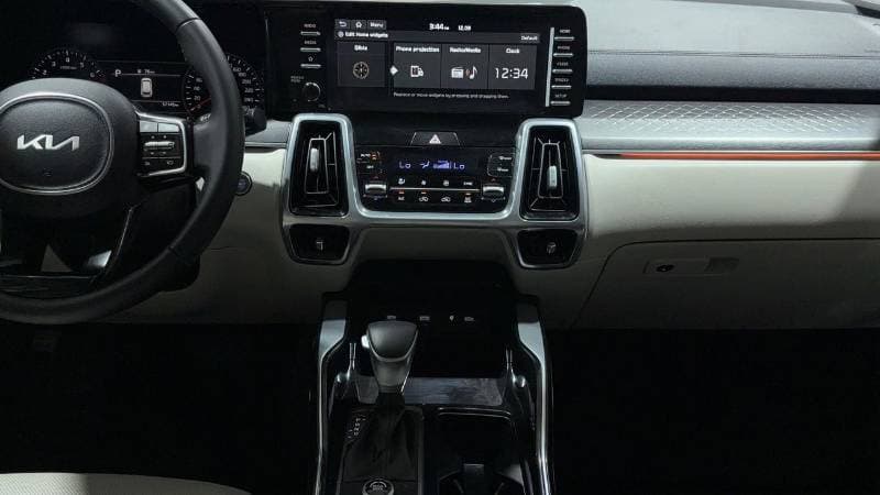 2023 Kia Sorento EX thumbnail 8