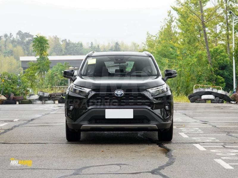 2025 Toyota RAV4 XLE HEV thumbnail 2