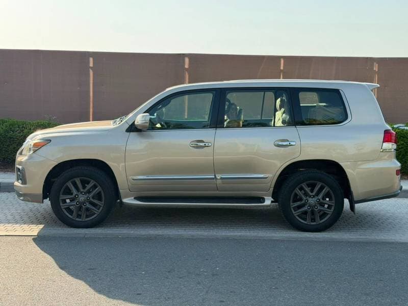 2014 Lexus LX570 SPORT PLATINUM thumbnail 5