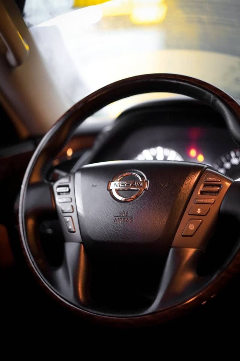2017 Nissan Patrol LE PLATINUM thumbnail 7