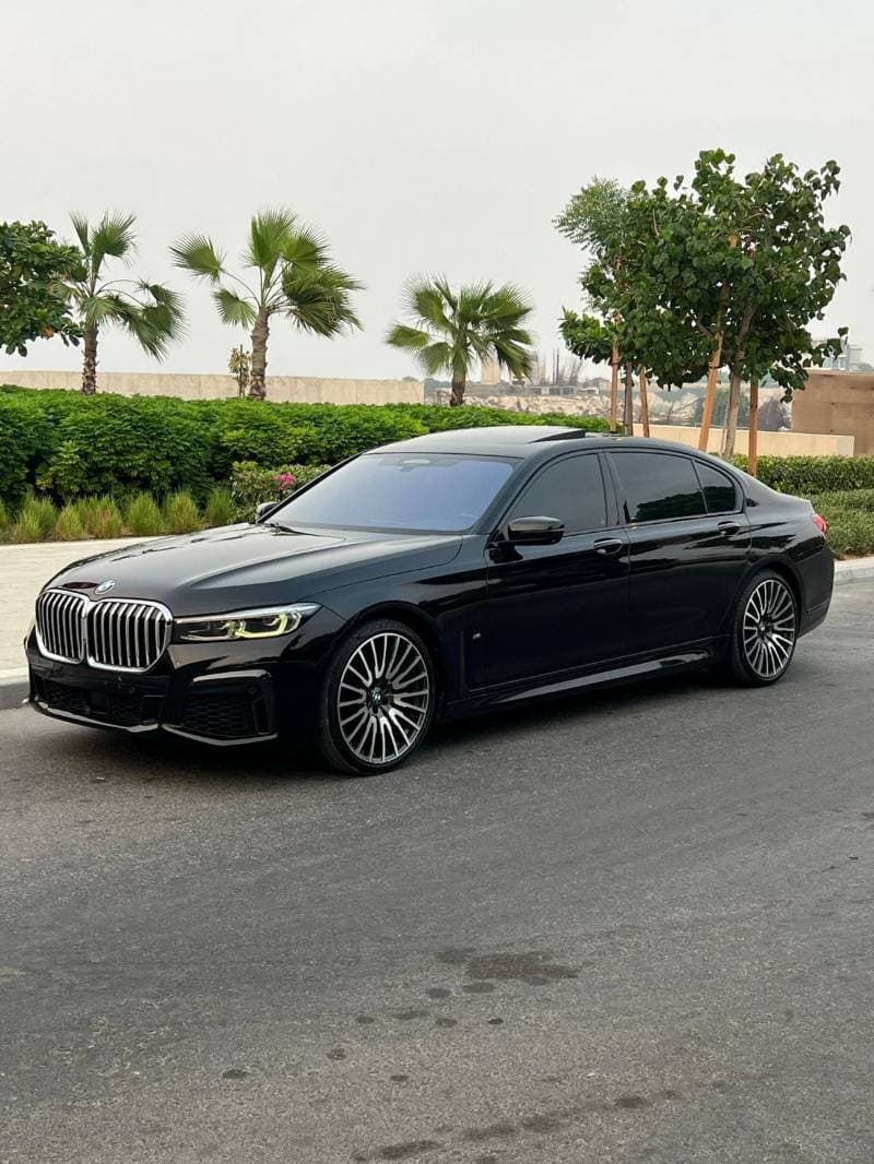 2020 BMW 740i