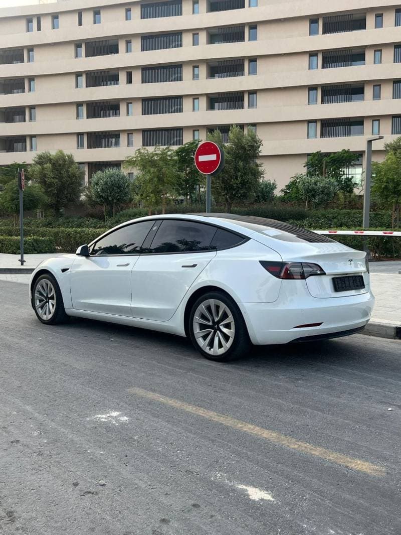 2021 Tesla Model 3 LONG RANGE thumbnail 4