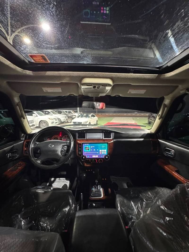 2017 Nissan Patrol SAFARI thumbnail 5