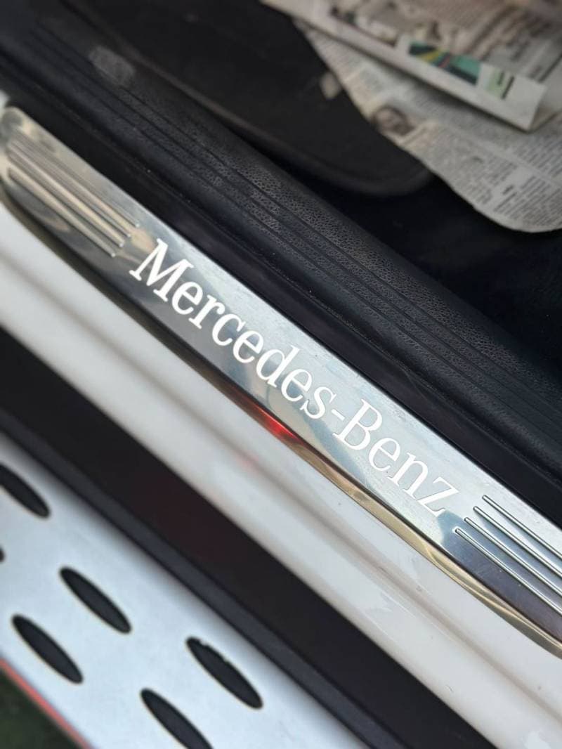 2020 Mercedes Benz GLC200 STANDARD thumbnail 2