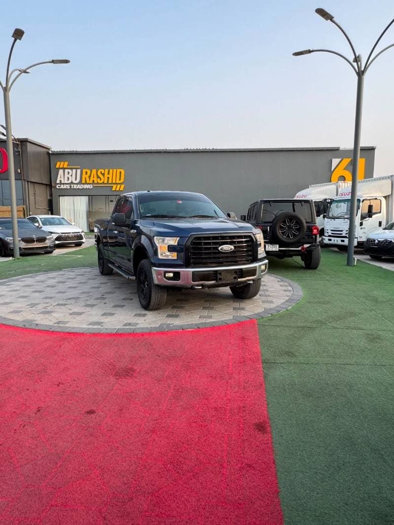 2017 Ford F 150 XLT CREW CAB SPORT PK thumbnail 4