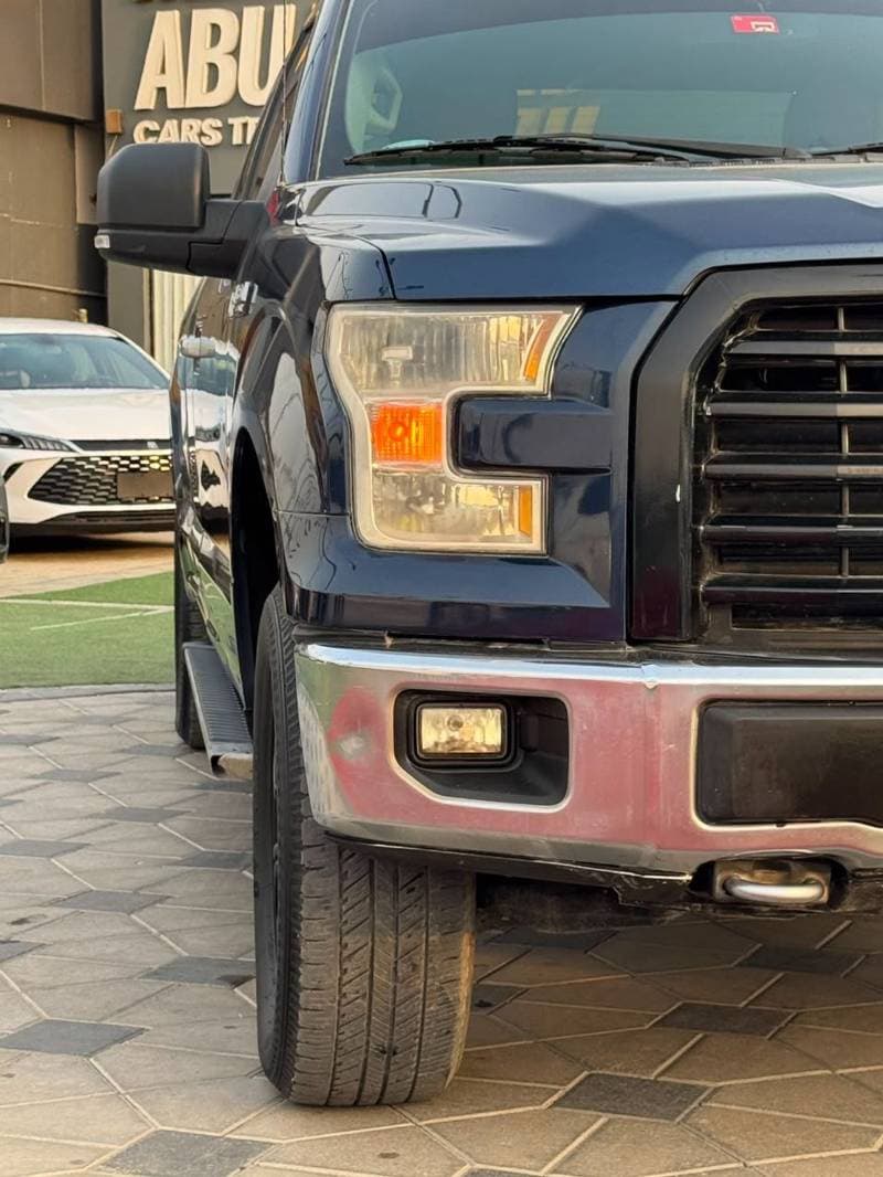 2017 Ford F 150 XLT CREW CAB SPORT PK thumbnail 7