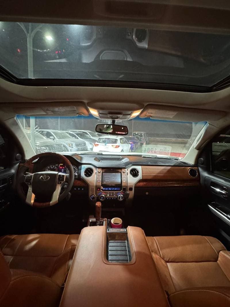 2015 Toyota Tundra STANDARD thumbnail 5