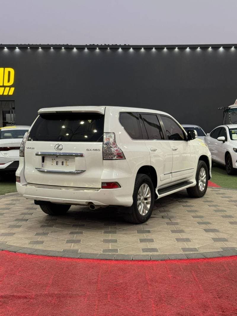 2018 Lexus GX460 PLATINUM thumbnail 3