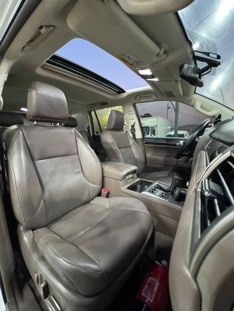 2018 Lexus GX460 PLATINUM thumbnail 4