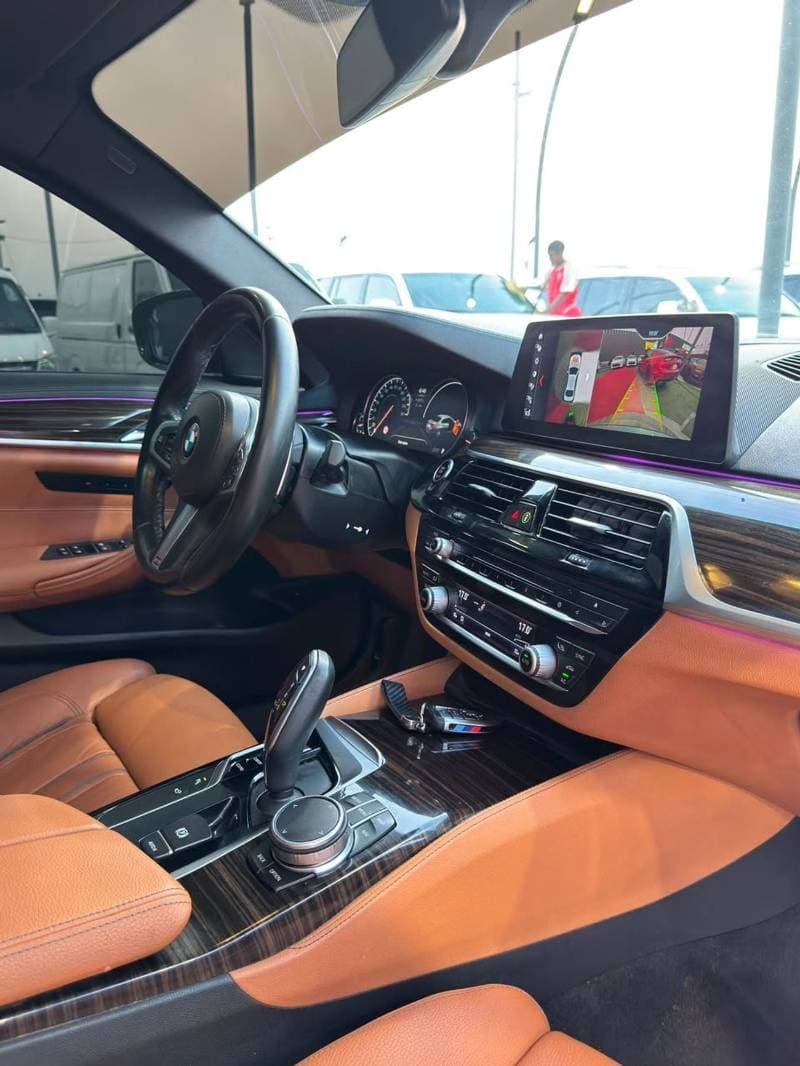 2018 BMW 530i M SPORT thumbnail 8