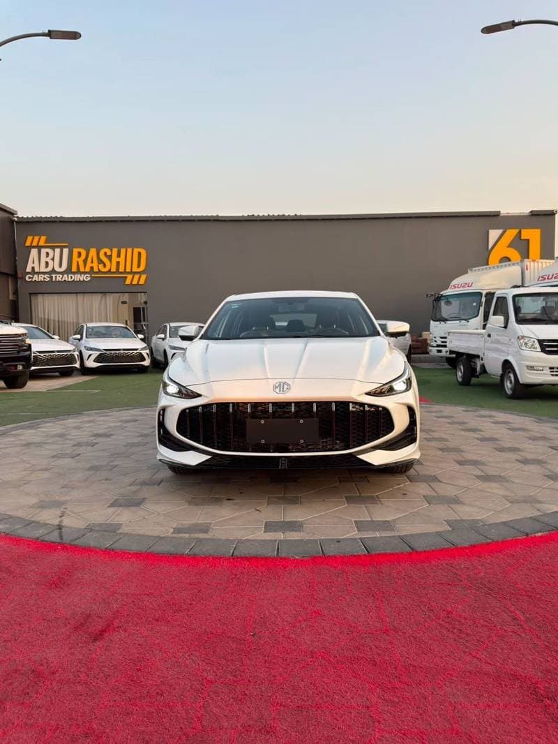 2026 MG 5 LUX