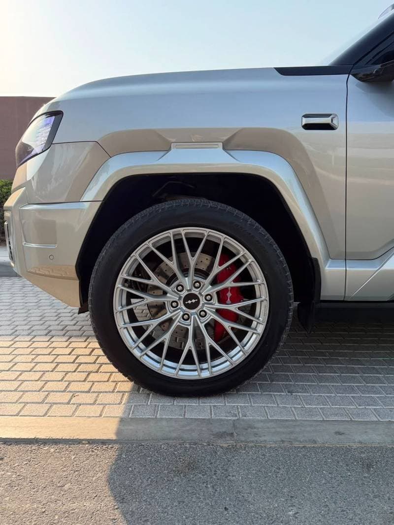 2025 BYD Leopard 8 DELUX thumbnail 7