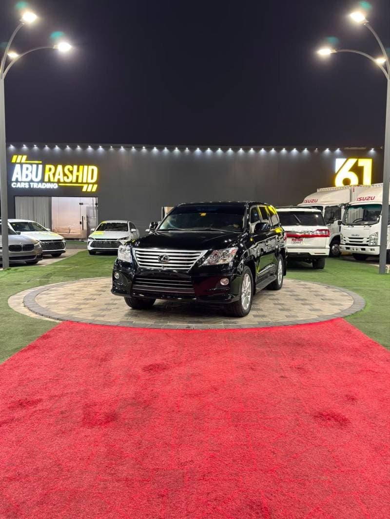 2011 Lexus LX570 TOP thumbnail 2