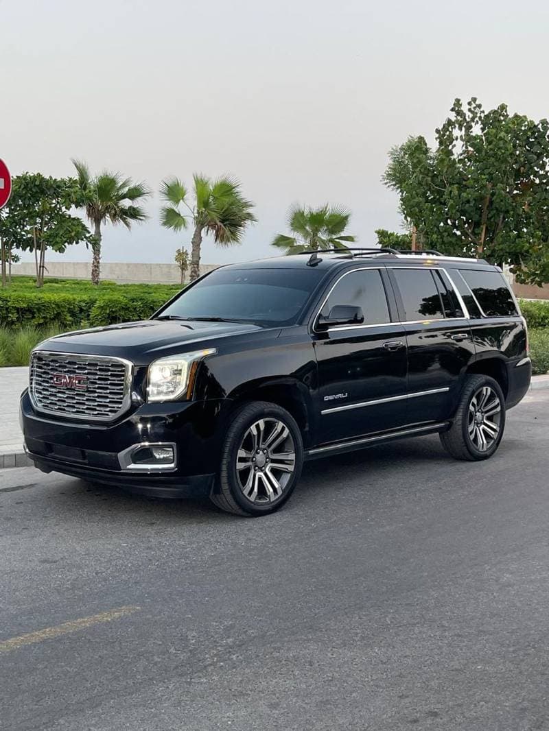 2019 GMC Yukon DENALI