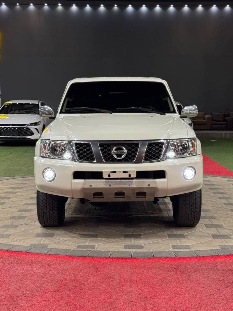 2017 Nissan Patrol SAFARI thumbnail 4