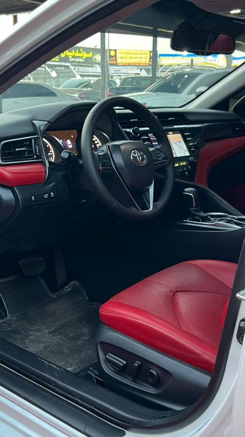 2019 Toyota Camry SPORT thumbnail 8