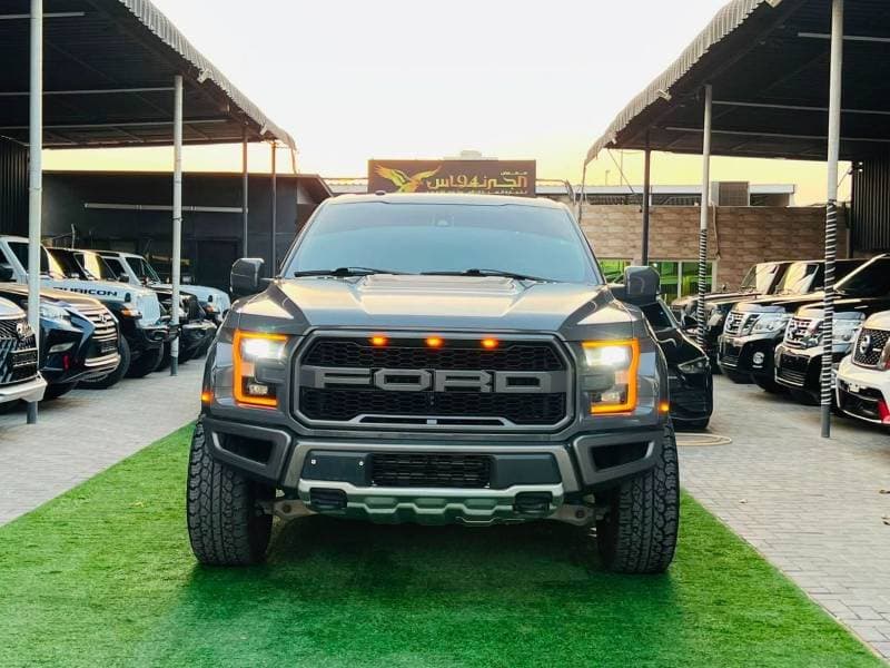 2017 Ford F 150 RAPTOR SUPER CAB thumbnail 4