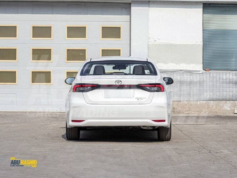 2026 Toyota Corolla XLI HEV thumbnail 5