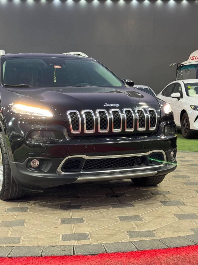2016 Jeep Cherokee LIMITED thumbnail 5