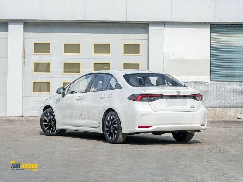 2026 Toyota Corolla XLI HEV thumbnail 5